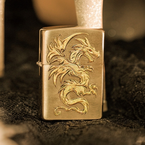 Dragon Design Windproof Lighter – Zippo USA