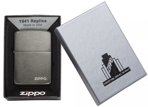 24485 Black IceR 1941 Replica with Zippo logo